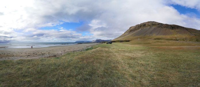 Panorama des Fjords de l'ouest côte sud