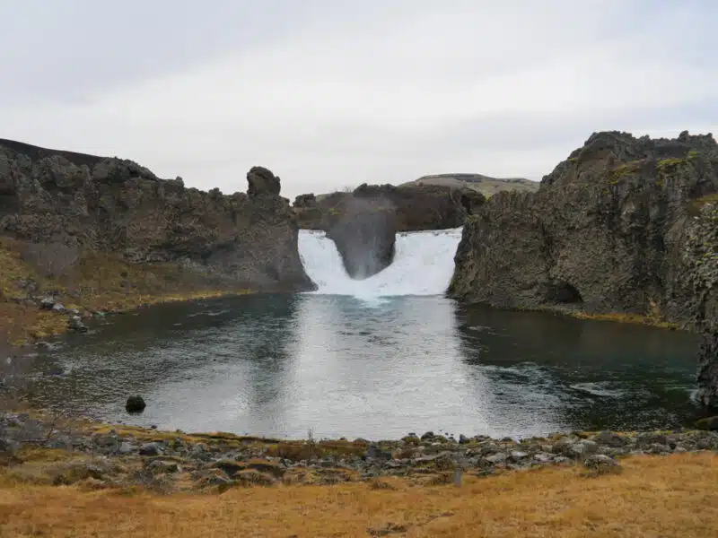 Cascade Hjálparfoss