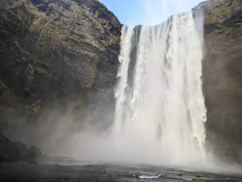 Skogafoss grande cascade